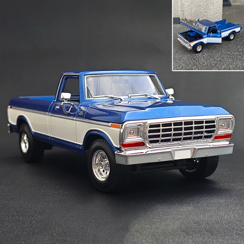 Vintage Collectible Trucks - (About 27.6 * 10.5 * 9.7