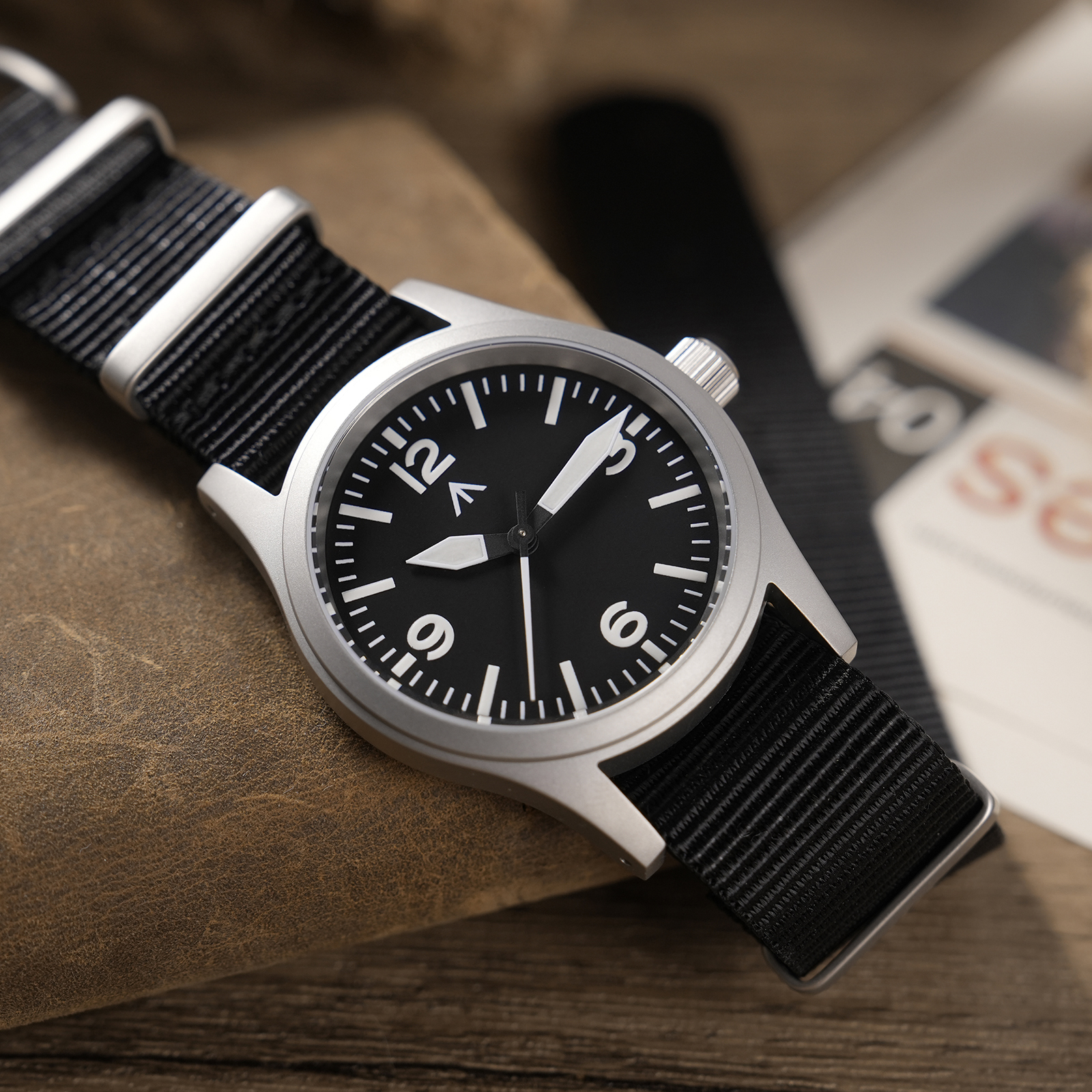Militado ML05 36912 Watch VH31 - Vintage Watch Crystal 评论和价格