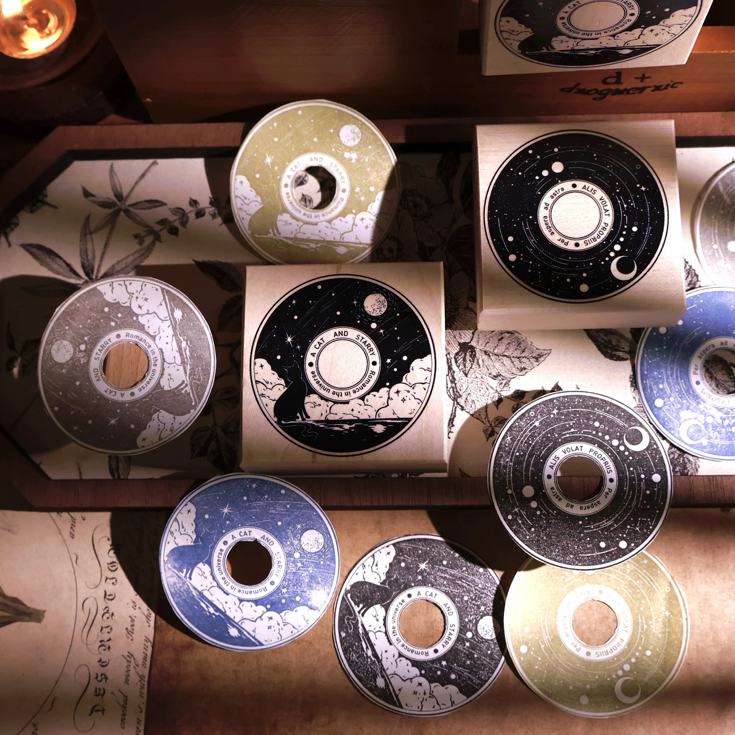 YiEr Studio Vintage Stars Moon - Vintage Collectible Stamps 评论和价格