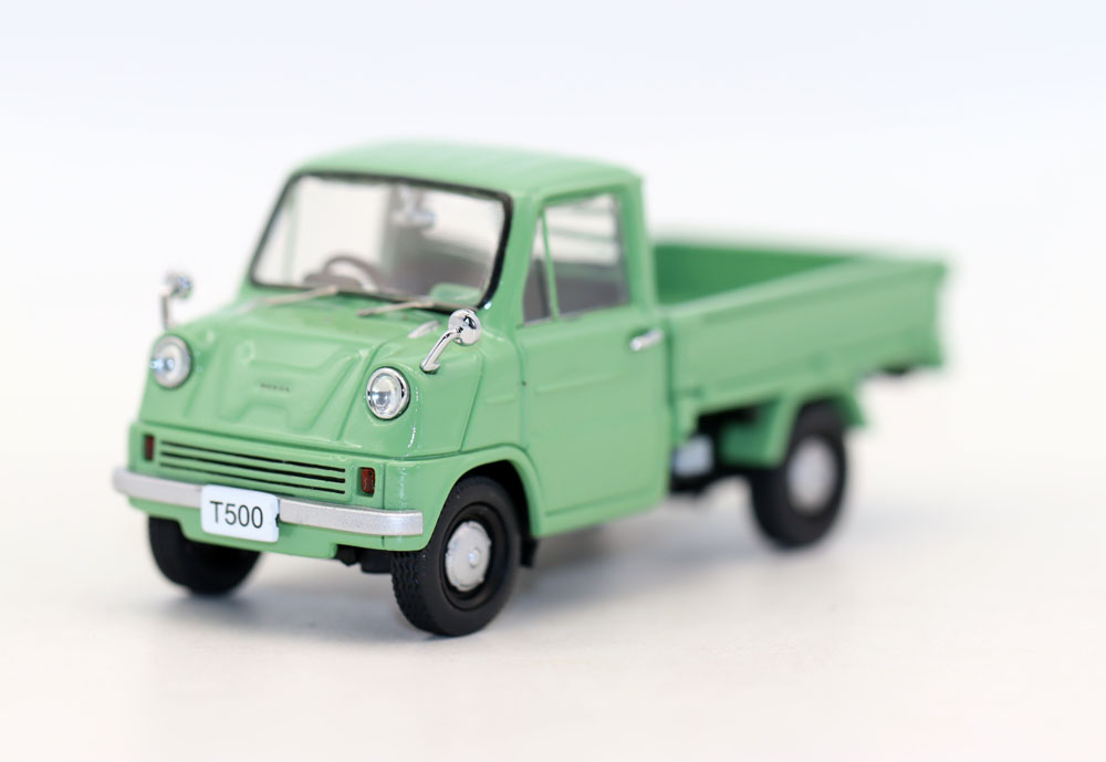 Ebbro 1/43 Scale T500 Truck Vi - Vintage Collectible Trucks 评论和价格