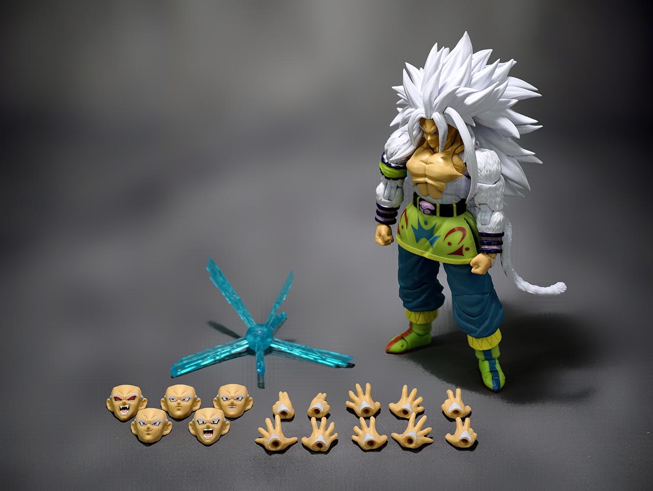 Black Hole Toys & TK Dragon Ba - Vintage Collectible Figurines 评论和价格