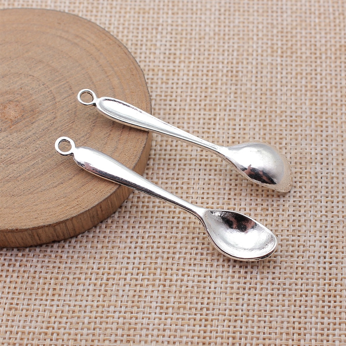 WYSIWYG 10pcs 54x11mm 5 Colors - Vintage Collectible Spoons 评论和价格