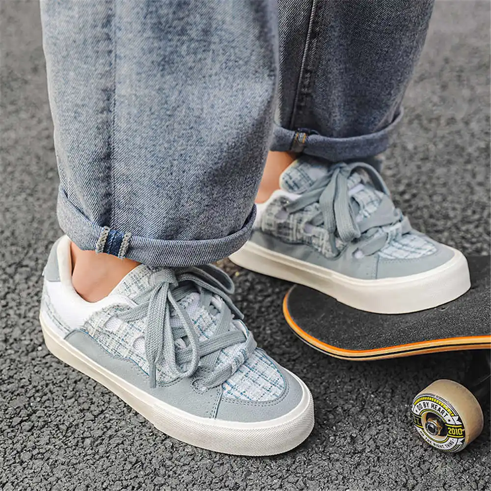 With Lacing Hiphop Women's Sch - Vintage Collection Playset 评论和价格