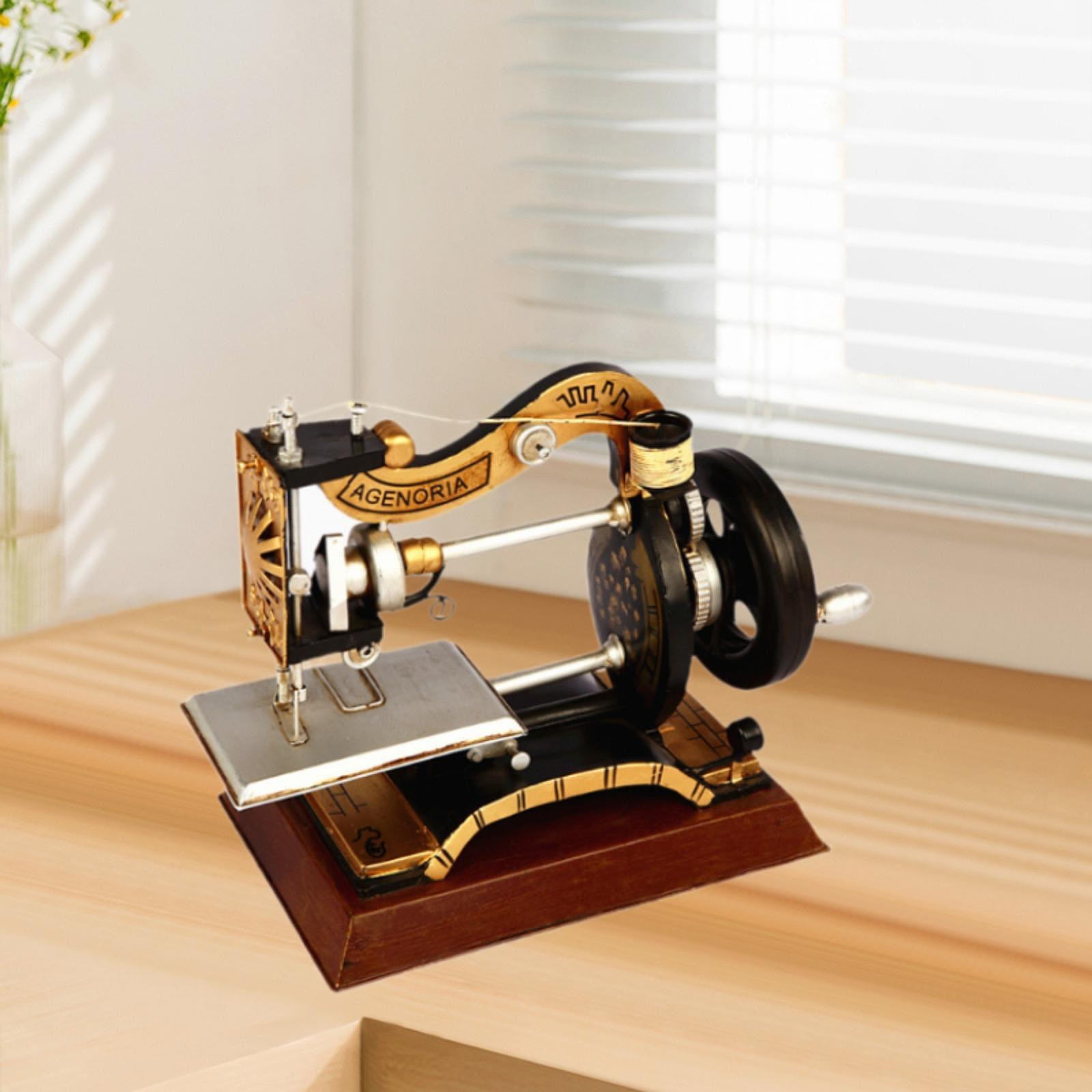 Vintage Sewing Machine Model T - Vintage Collectible Clothing 评论和价格